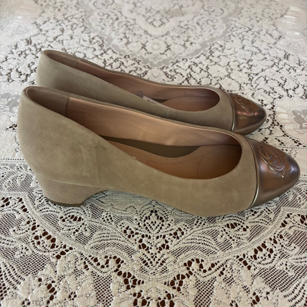NWT taryn rose beige flats size 8 - Picture 7 of 9
